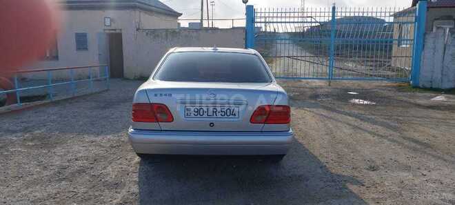 Mercedes E 240 1998, 327,000 km - 2.4 l - Bakı