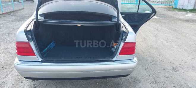 Mercedes E 240 1998, 327,000 km - 2.4 l - Bakı