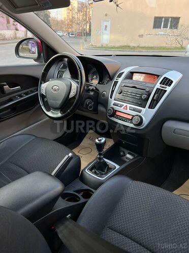 Kia Ceed 2009, 160,000 km - 1.4 l - Bakı