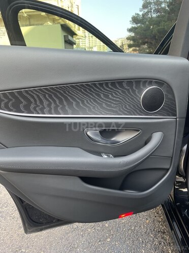 Mercedes E 300 de 2020, 23,850 km - 2.0 l - Bakı