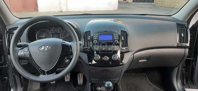Hyundai i30 2009, 238,000 km - 1.4 л - Bakı