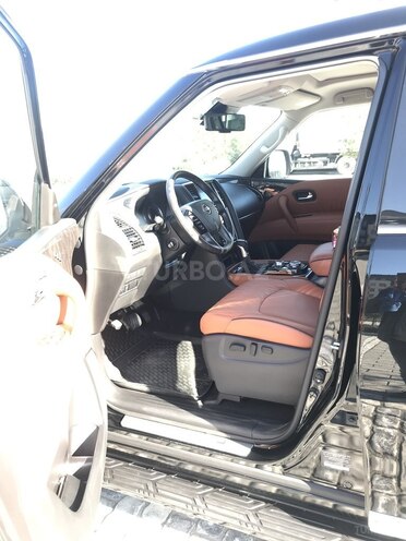 Nissan Patrol 2021, 22,800 km - 4.0 л - Bakı