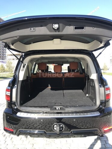 Nissan Patrol 2021, 22,800 km - 4.0 л - Bakı