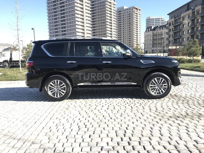 Nissan Patrol 2021, 22,800 km - 4.0 л - Bakı