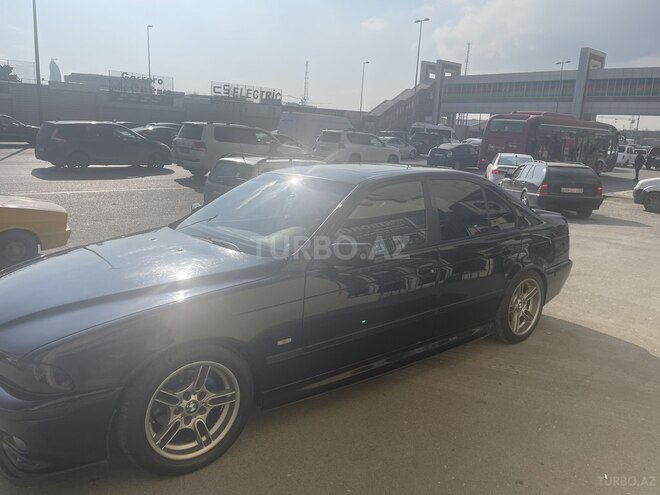 BMW 528 1999, 238,000 km - 2.8 л - Bakı