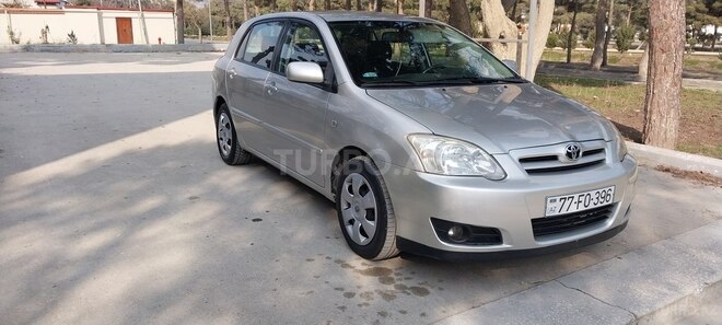 Toyota Corolla 2005, 220,000 km - 1.4 l - Bakı
