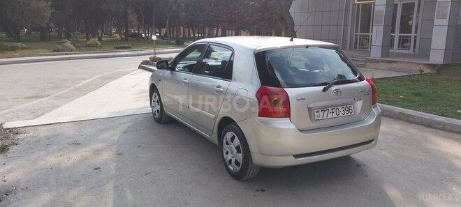 Toyota Corolla 2005, 220,000 km - 1.4 l - Bakı