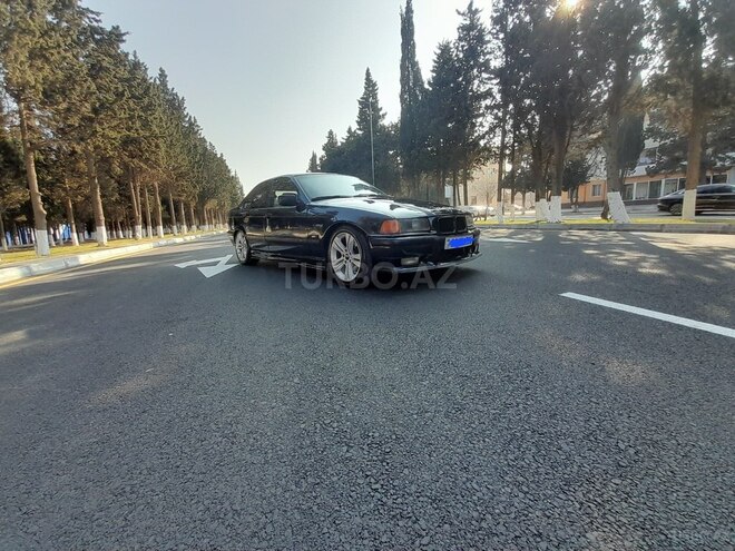 BMW 318 1994, 345,600 km - 1.8 l - Xırdalan