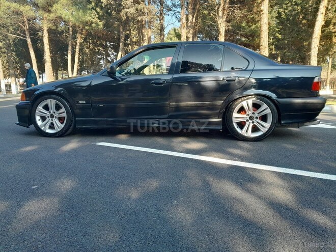 BMW 318 1994, 345,600 km - 1.8 l - Xırdalan