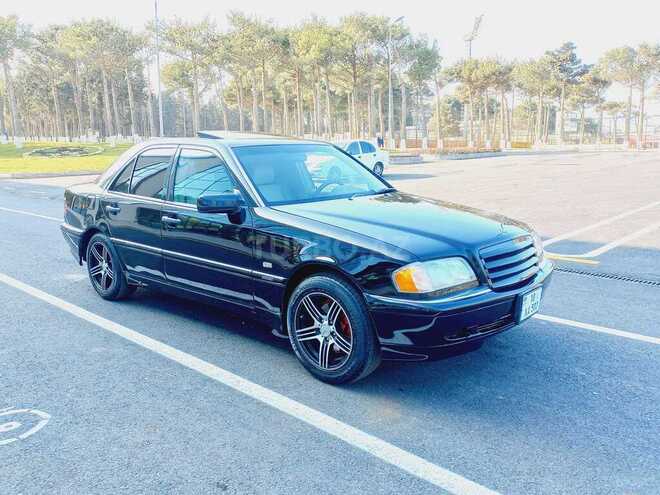 Mercedes C 230 1998, 315,000 km - 2.3 l - Sumqayıt