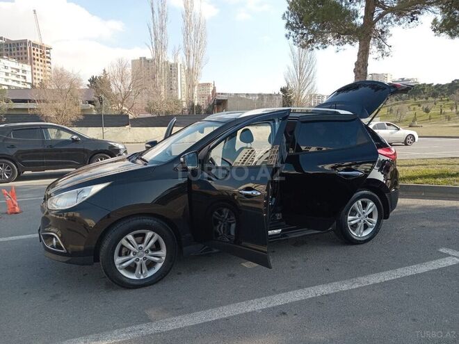 Hyundai ix35 2011, 181,000 km - 2.0 l - Bakı