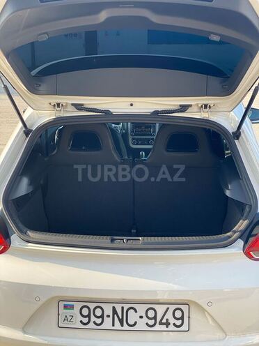 Volkswagen  2011, 142,000 km - 1.4 л - Bakı