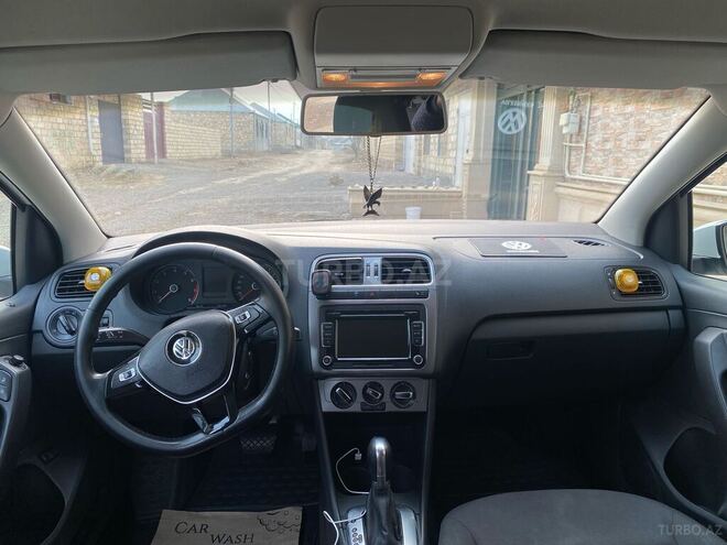 Volkswagen Polo 2019, 117,000 km - 1.6 л - Gəncə