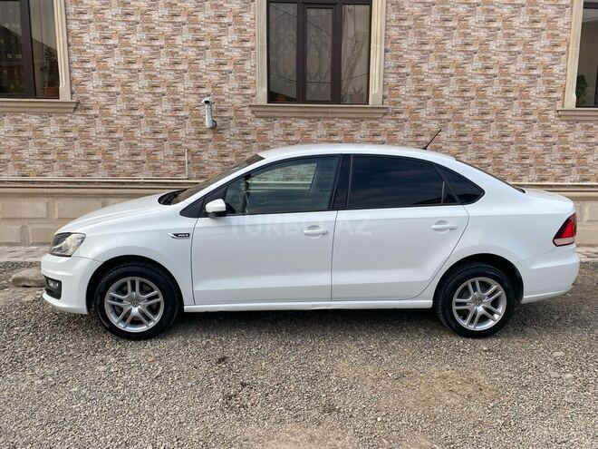 Volkswagen Polo 2019, 117,000 km - 1.6 л - Gəncə
