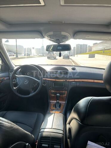 Mercedes E 320 2002, 280,000 km - 3.2 l - Bakı