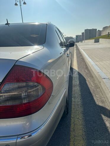 Mercedes E 320 2002, 280,000 km - 3.2 l - Bakı