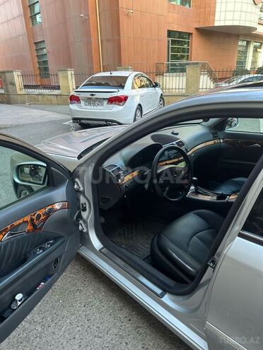 Mercedes E 320 2002, 280,000 km - 3.2 l - Bakı