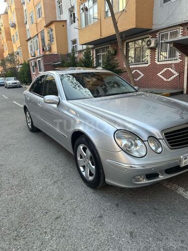 Mercedes E 320 2002, 280,000 km - 3.2 l - Bakı