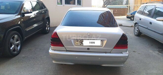 Mercedes C 240 1999, 382,960 km - 2.4 l - Bakı