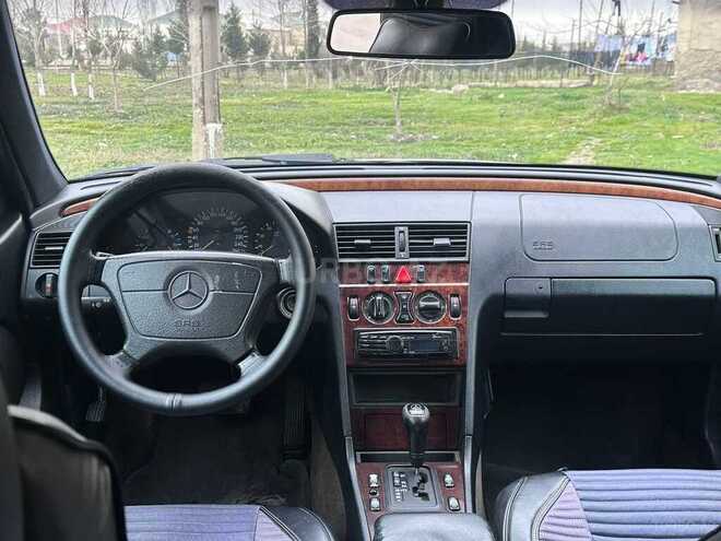 Mercedes C 240 1998, 345,000 km - 2.4 l - Sumqayıt