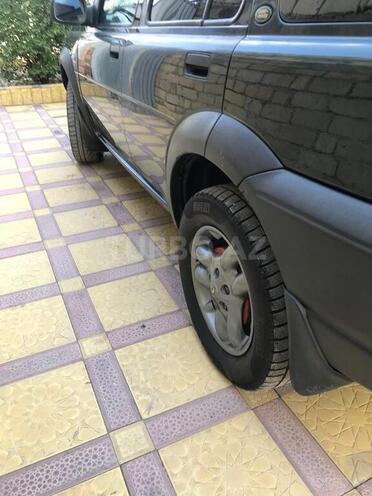 Land Rover Freelander 2002, 199,000 km - 2.5 l - Yevlax