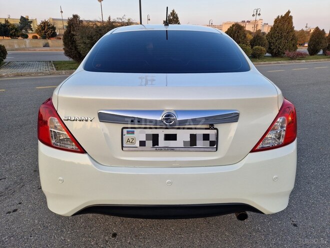 Nissan Sunny 2014, 149,680 km - 1.5 л - Bakı
