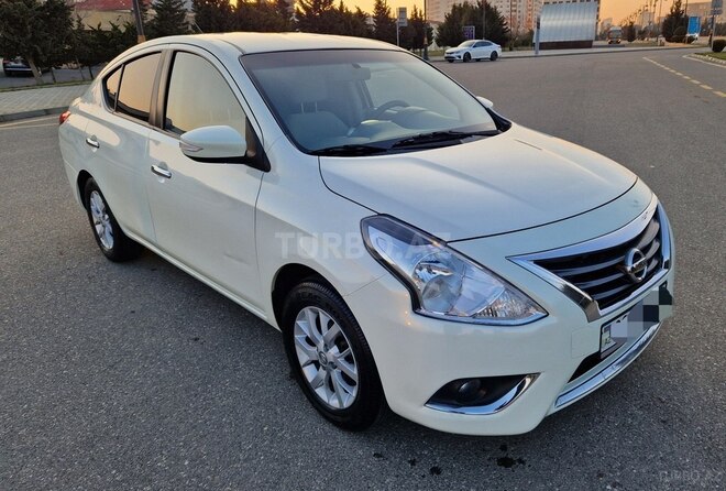 Nissan Sunny 2014, 149,680 km - 1.5 л - Bakı