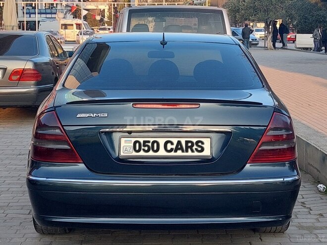 Mercedes E 220 2002, 300,000 km - 2.2 л - Sumqayıt