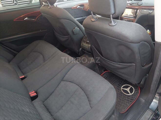 Mercedes E 220 2002, 300,000 km - 2.2 л - Sumqayıt