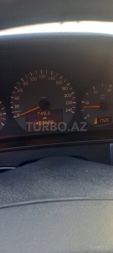 Mercedes E 220 2000, 643,738 km - 2.2 л - Yevlax