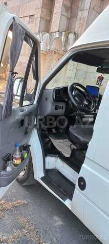 Ford Transit 1998, 405,000 km - 2.5 l - Qax
