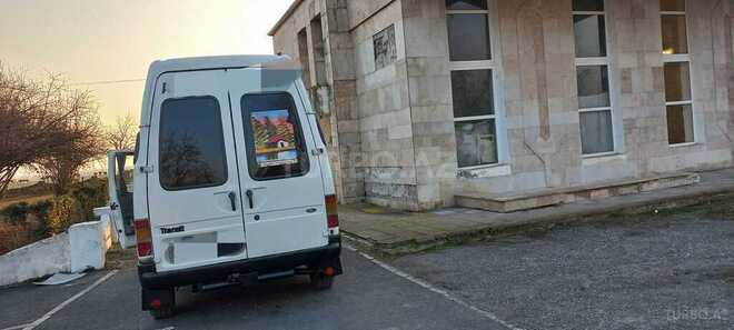 Ford Transit 1998, 405,000 km - 2.5 l - Qax