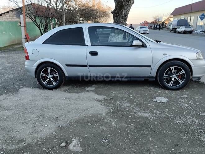 Opel Astra 1998, 420,000 km - 1.6 l - Qusar