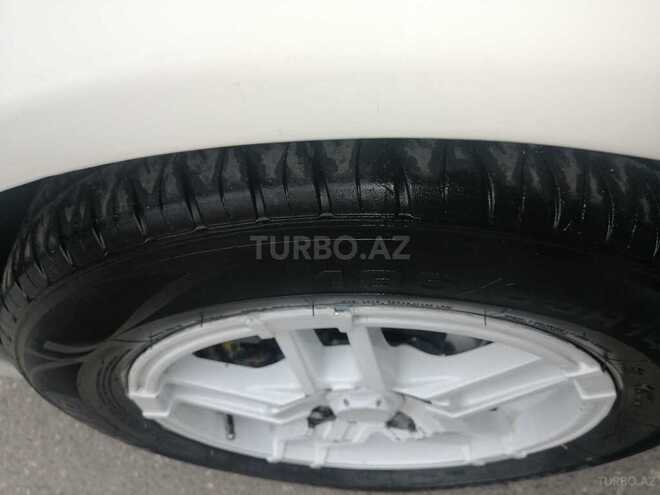 Toyota Corolla 2004, 498,530 km - 1.3 l - Bakı