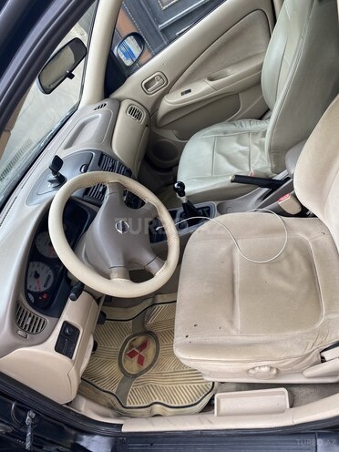 Nissan Sunny 2005, 340,856 km - 1.3 l - Bakı