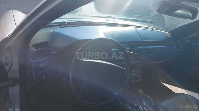 Mercedes E 280 1998, 291,000 km - 2.8 l - Bakı