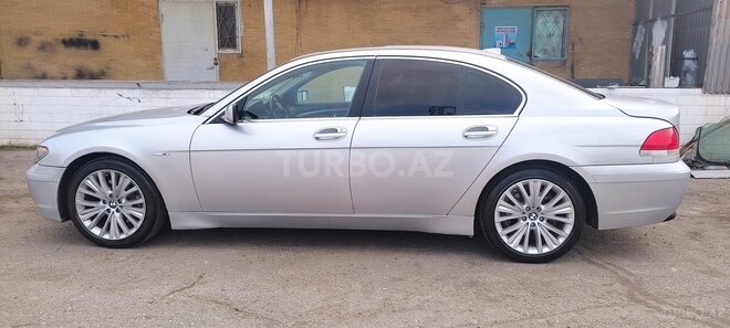 BMW 745 2001, 321,800 km - 4.4 l - Bakı
