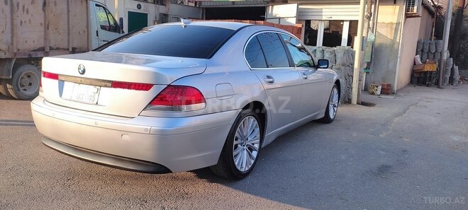 BMW 745 2001, 321,800 km - 4.4 l - Bakı