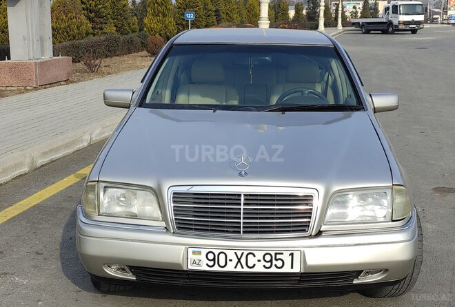 Mercedes C 220 1996, 300,000 km - 2.2 л - Bərdə
