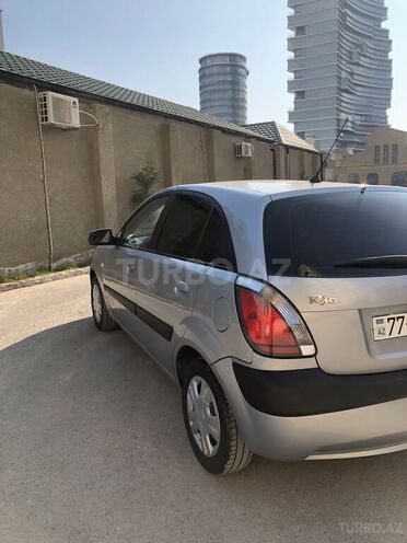Kia Rio 2005, 220,000 km - 1.4 l - Bakı