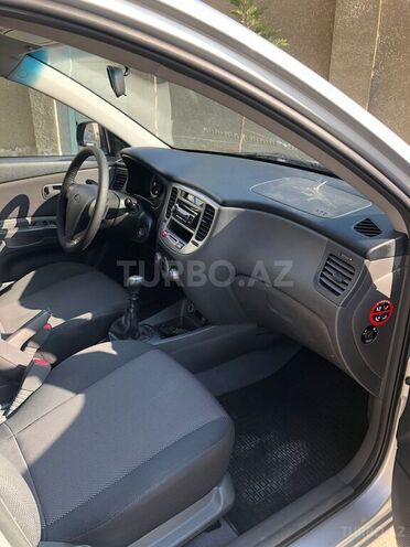 Kia Rio 2005, 220,000 km - 1.4 l - Bakı