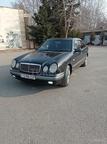 Mercedes E 230 1996, 441,200 km - 2.3 l - Mingəçevir