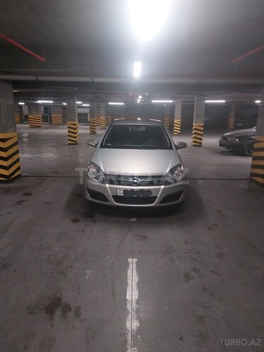 Opel Astra 2006, 175,000 km - 1.4 l - Bakı