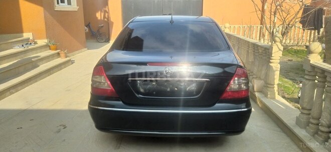 Mercedes E 270 2002, 400,000 km - 2.7 l - Bakı