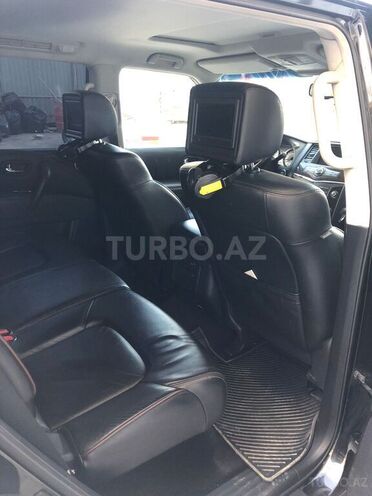 Nissan Patrol 2012, 187,900 km - 5.6 l - Bakı