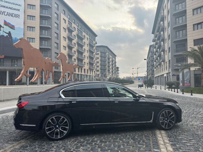 BMW 740 2015, 110,000 km - 3.0 l - Bakı