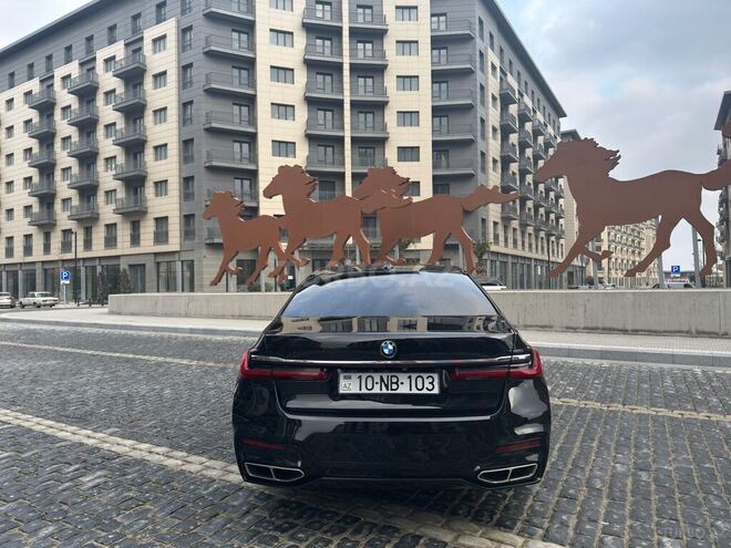 BMW 740 2015, 110,000 km - 3.0 l - Bakı