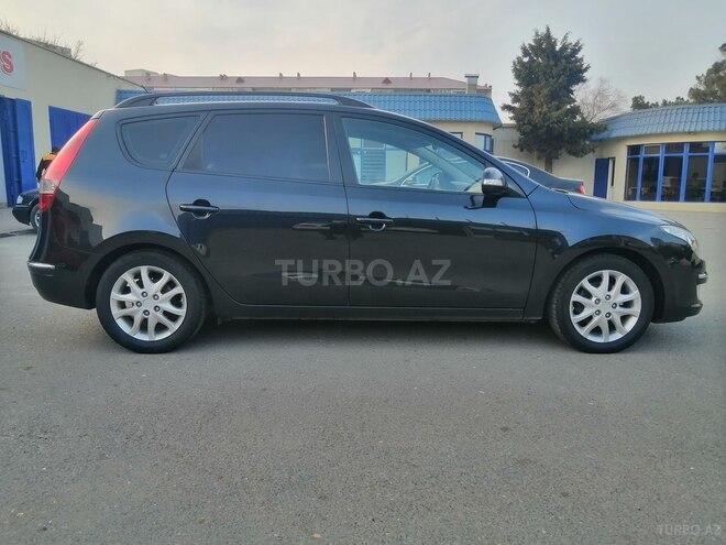 Hyundai i30 2009, 259,000 km - 1.6 л - Bakı