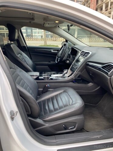 Ford Fusion 2013, 130,000 km - 1.5 л - Bakı