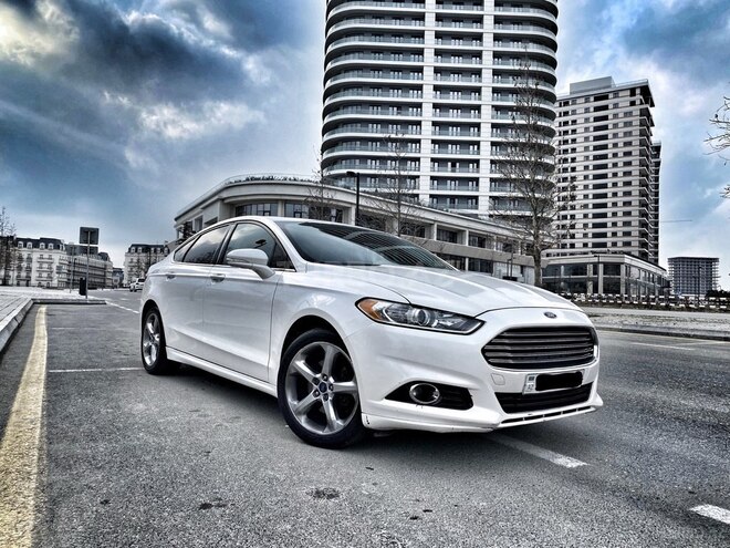 Ford Fusion 2013, 130,000 km - 1.5 л - Bakı